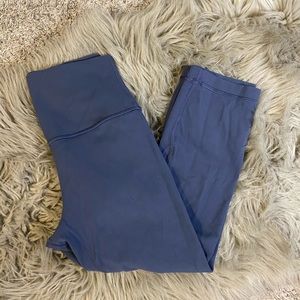 Blue/gray Lululemon 21 align crops